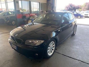 Bmw 118 118d cat 5 porte Eletta
