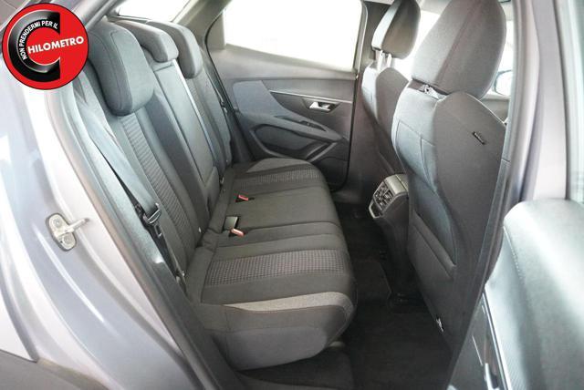 PEUGEOT 3008 BlueHDi 130 S&S EAT8 Active Business