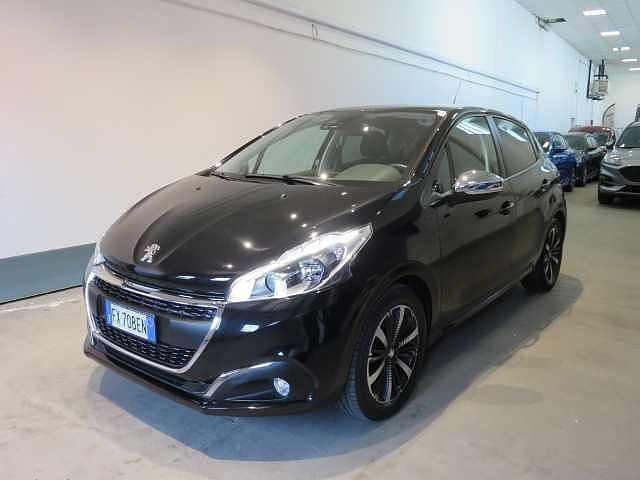 Peugeot 208 PureTech 82 Stop&Start 5 porte Signature