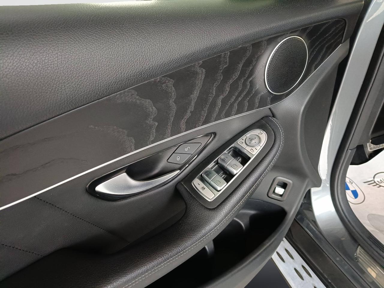 Mercedes-Benz GLC - X253 2019 - GLC 300 de phev (eq-power) Premium 4matic auto