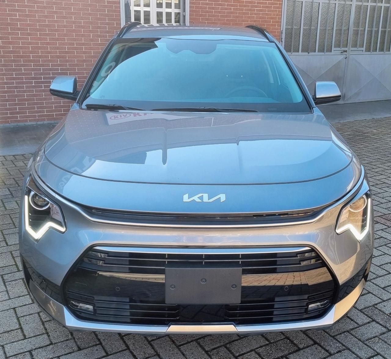 Kia Niro Tri-Fuel 1.6 GDi DCT HEV GPL Style
