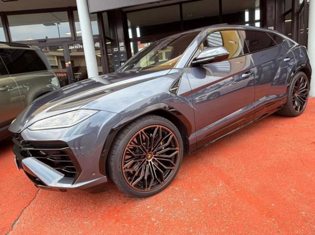LAMBORGHINI Urus 4.0 SE PLUG-IN 800 CV