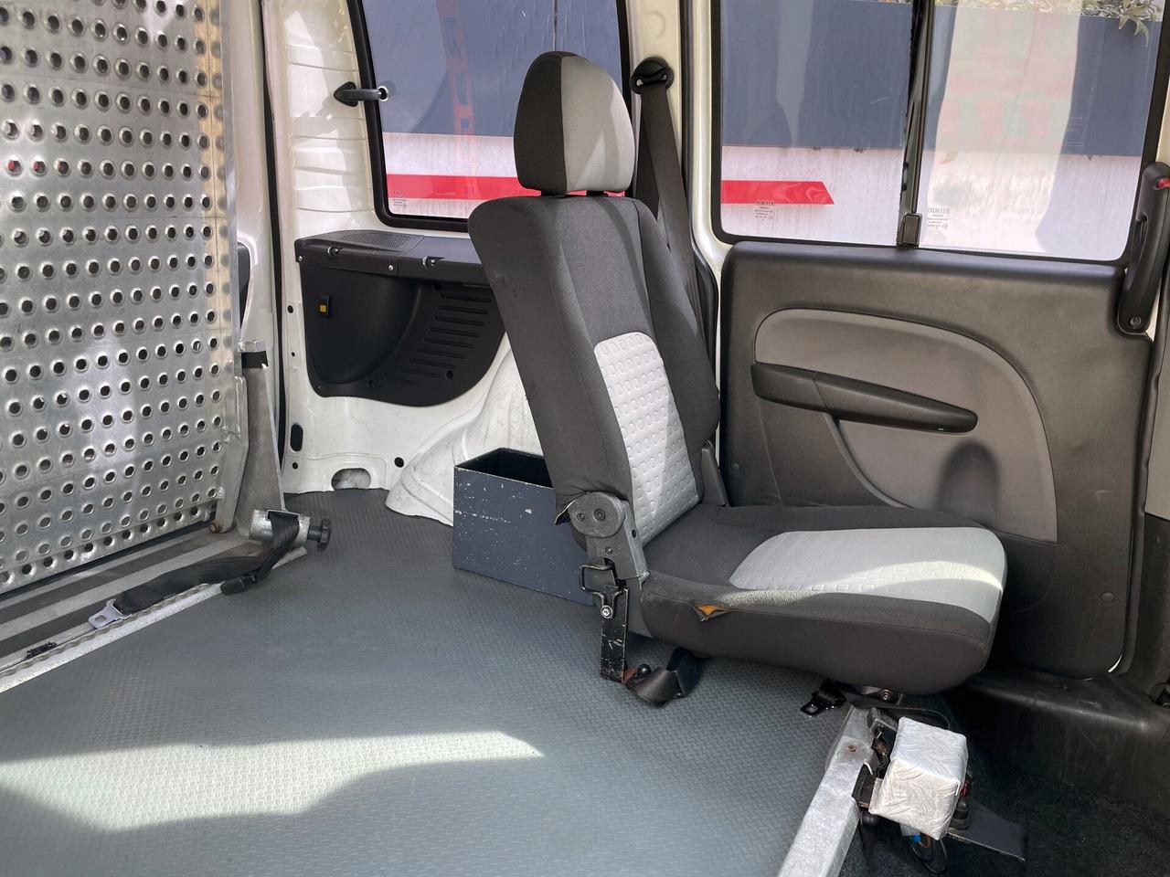Fiat Doblò Tetto Alto Trasporto Disabili