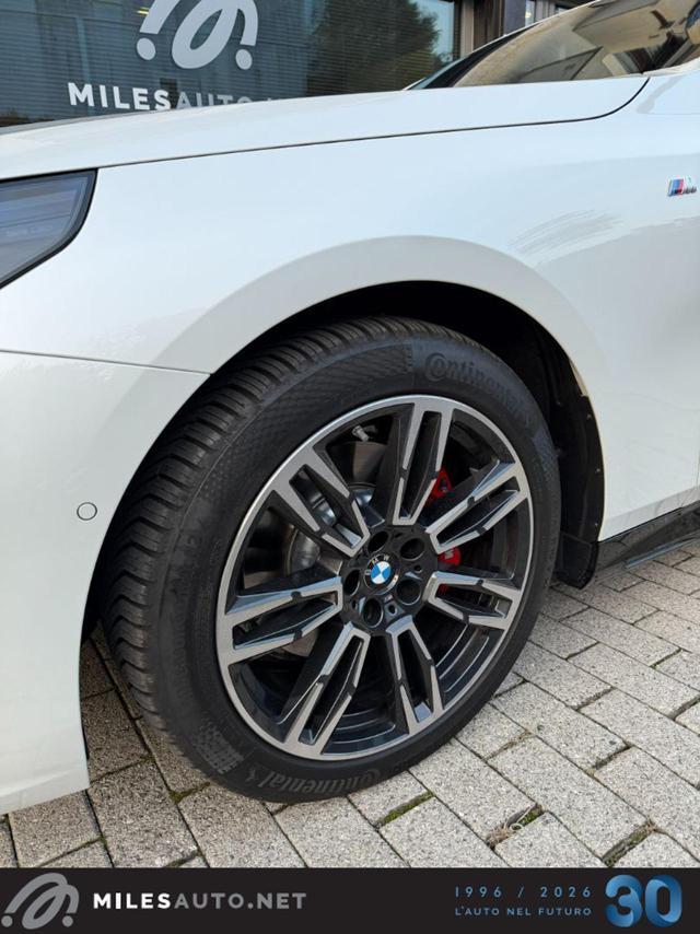 BMW 520 d 48V Msport 7 ANNI GARANZIA RATA 799 ?