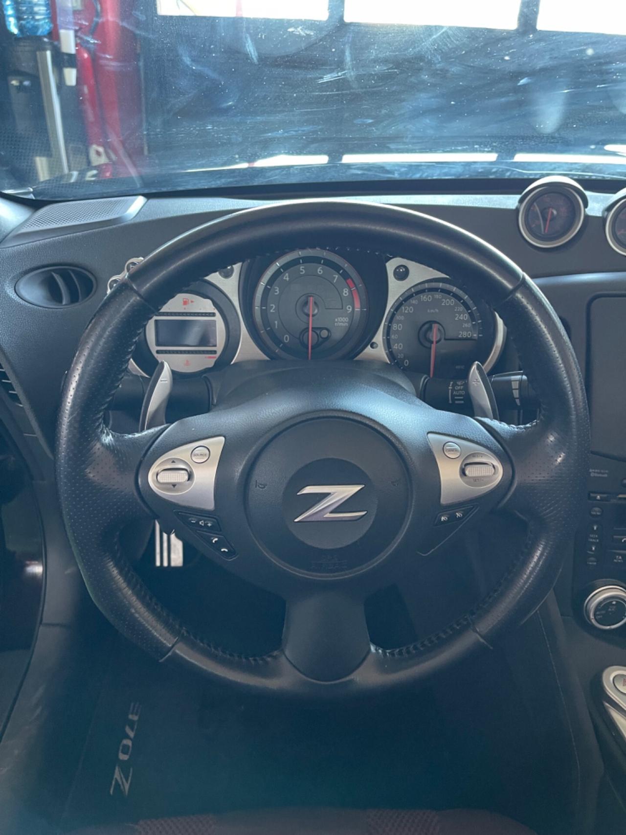 Nissan 370Z Roadster 3.7 V6 PERMUTE RATE