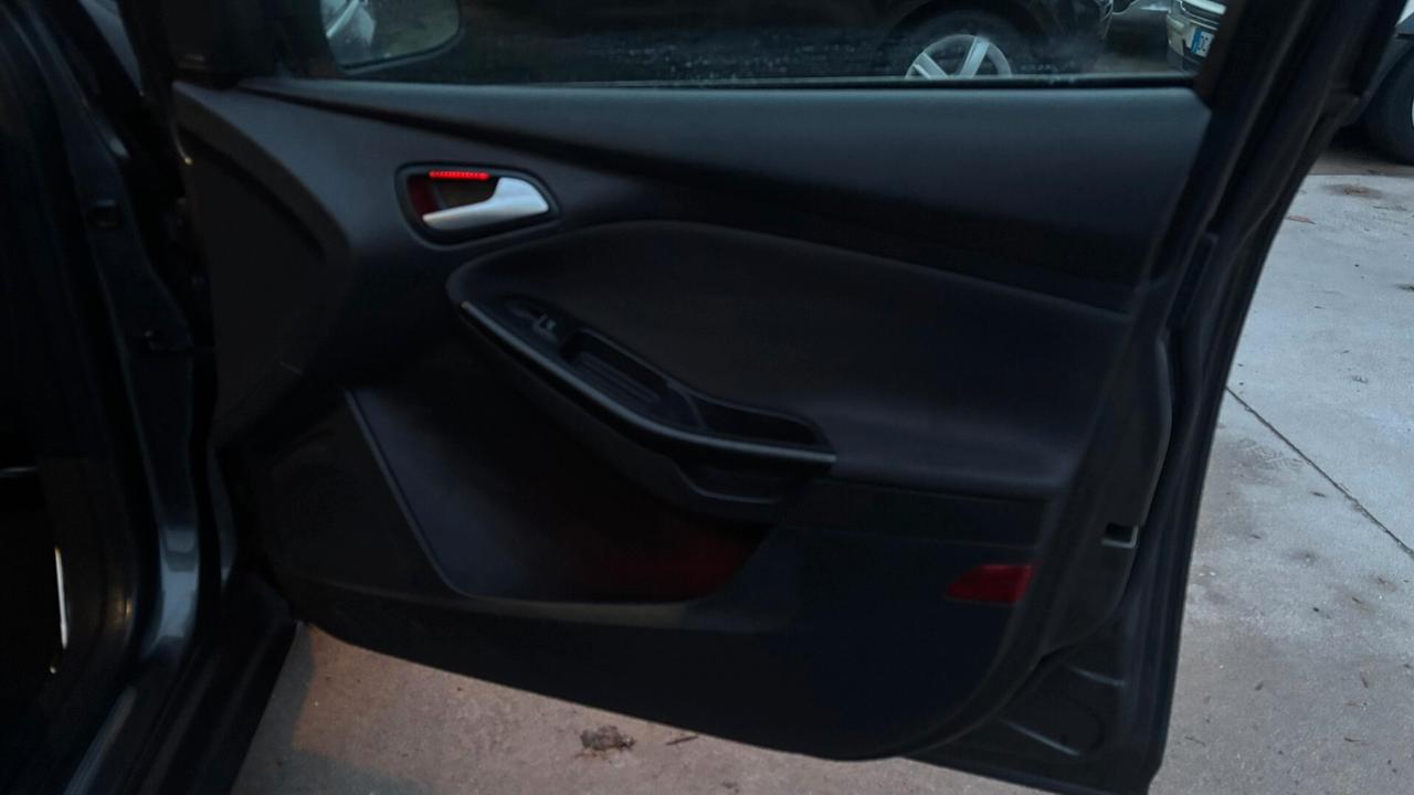 Ford Focus 1.5 EcoBlue 120 CV automatico SW Business Co-Pilot