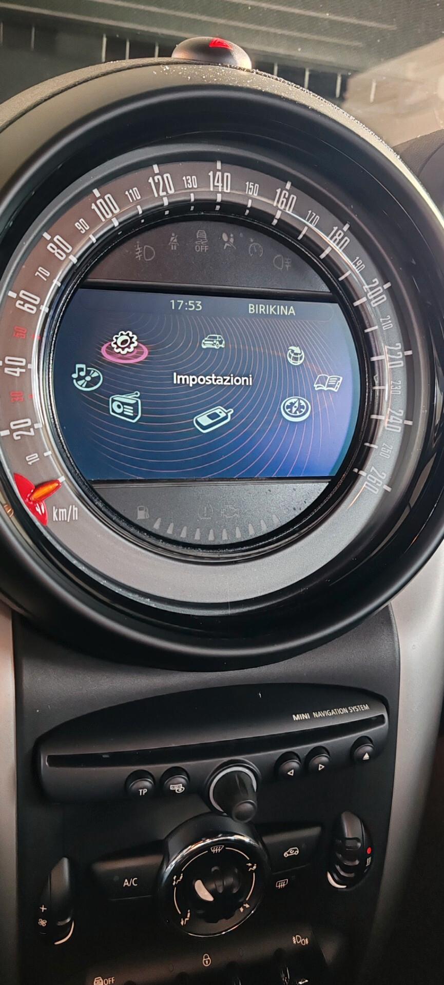 Mini Cooper D Countryman 2.0 Business Aut. Nav.2015