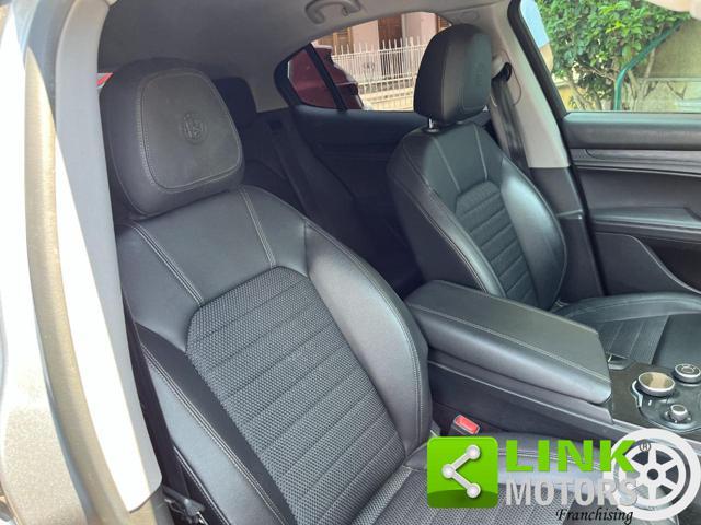 ALFA ROMEO Stelvio 2.2 Turbodiesel 180 CV AT8 RWD Super