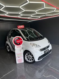 Smart ForTwo 1.0 MHD 71 CV Passion IDROGUIDA 2013