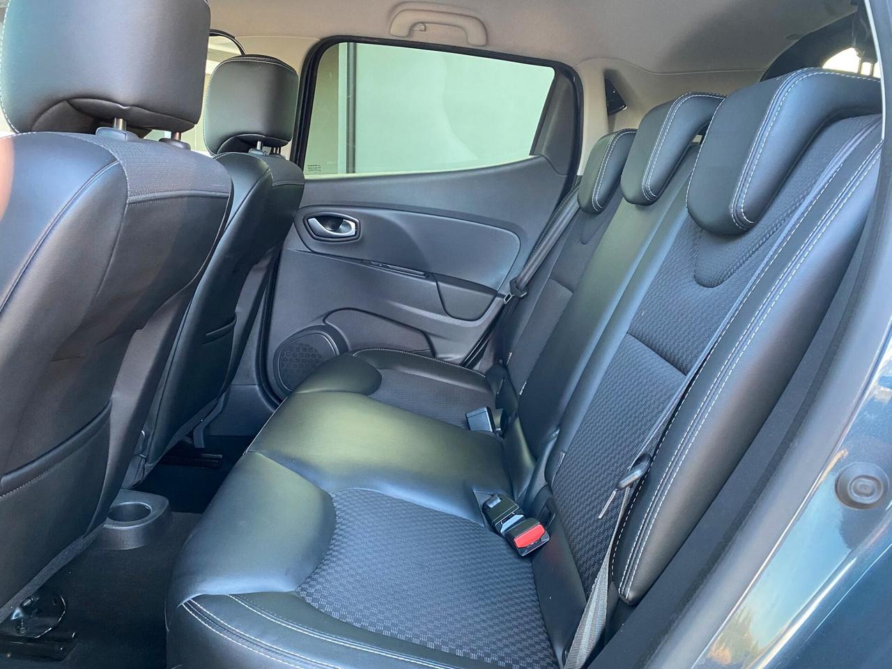 Renault Clio dCi 8V 90 CV 5 porte Moschino Intens