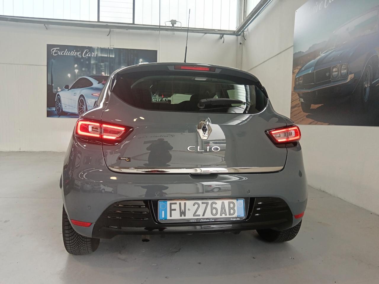 Renault Clio TCe 12V 90 CV GPL 5 porte Moschino Intens PREZZO REALE