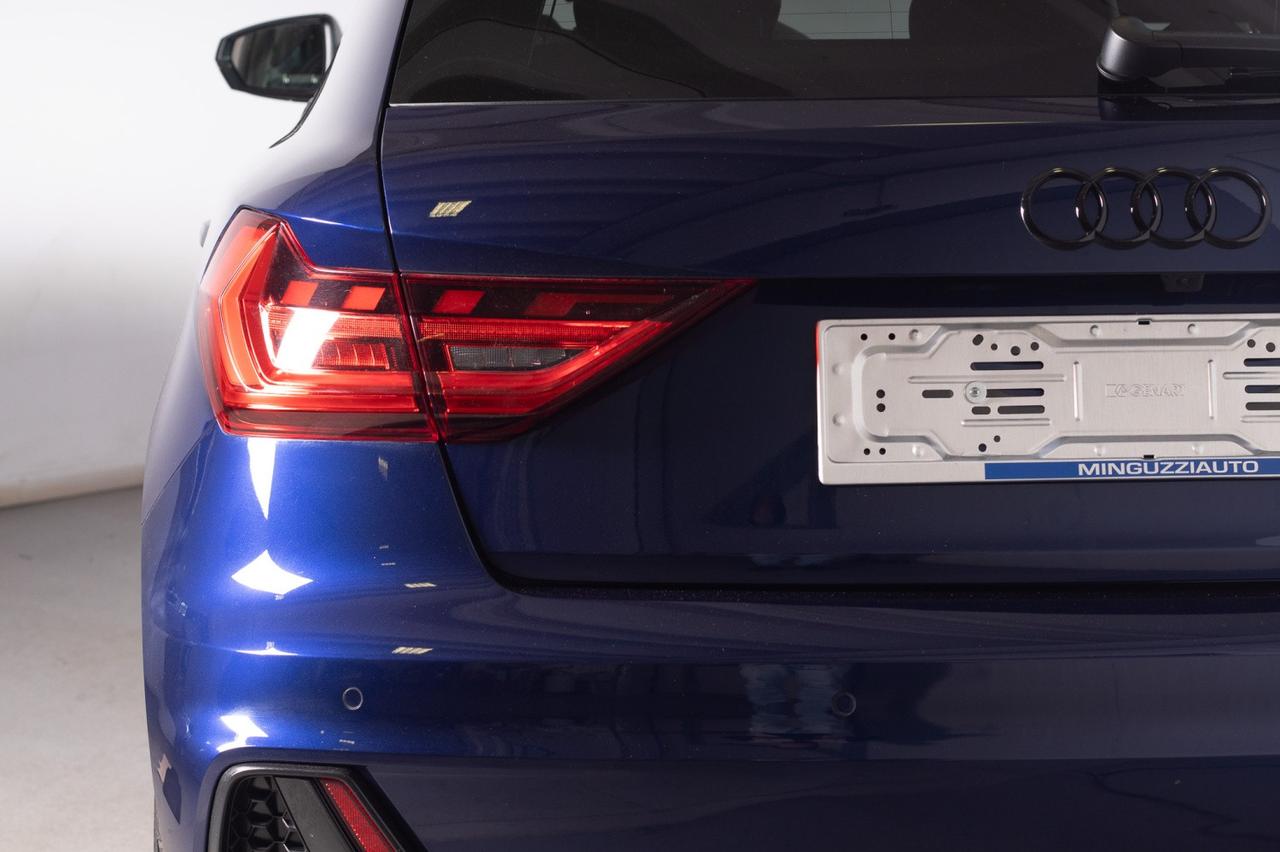 Audi A1 Sportback 30 Tfsi S-line Black Identity S-tronic