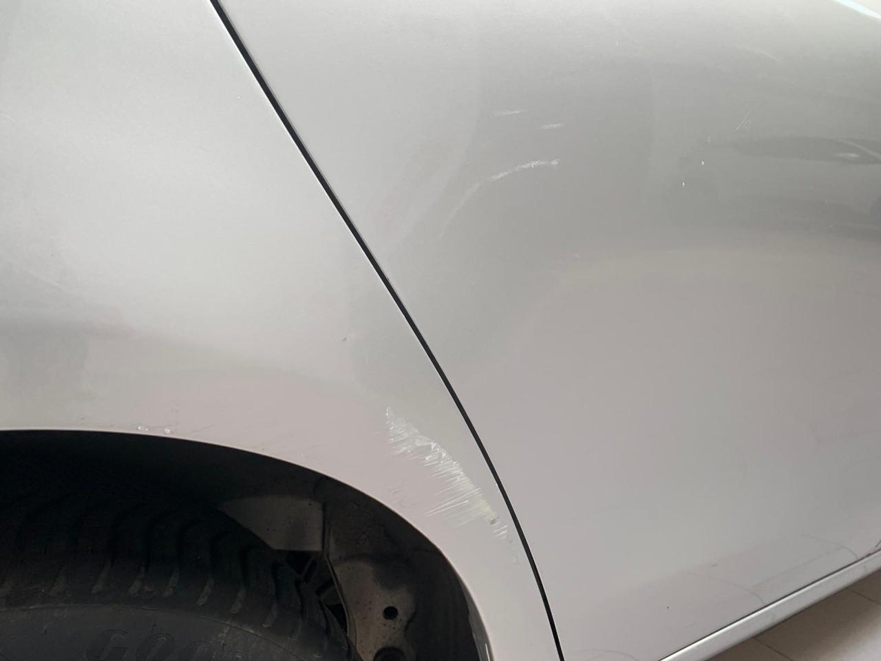 Toyota Yaris 5p 1.3 Sol