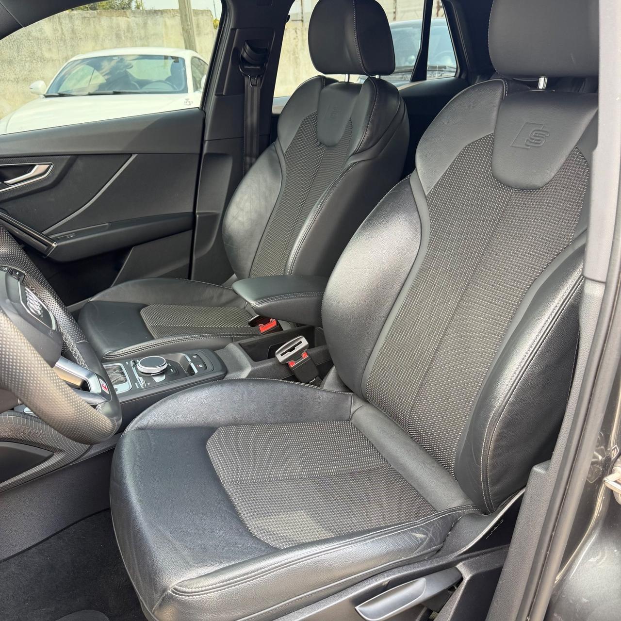 Audi Q2 35 TDI S tronic line Edition