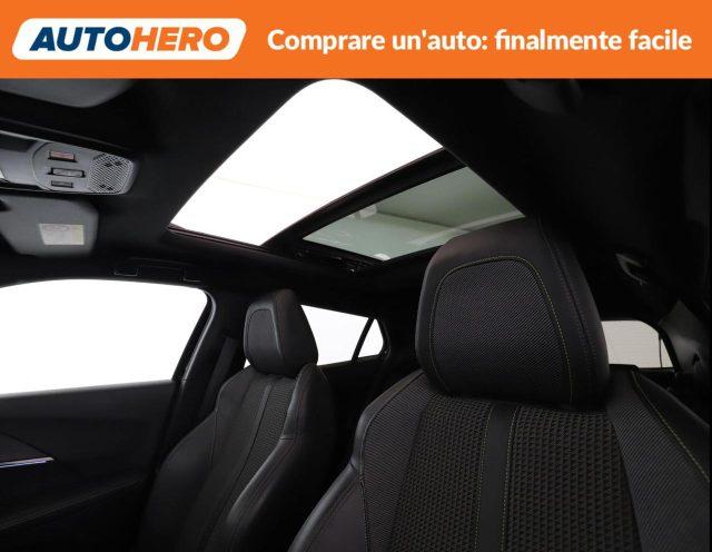 PEUGEOT 2008 motore elettrico 136 CV GT