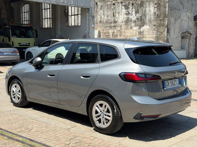 BMW 220 i 48V Active Tourer