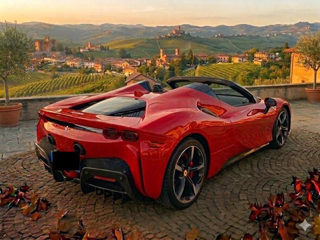 FERRARI SF90 Spider POSSIBILE SUBENTRO LEASING-IVA ESPOSTA