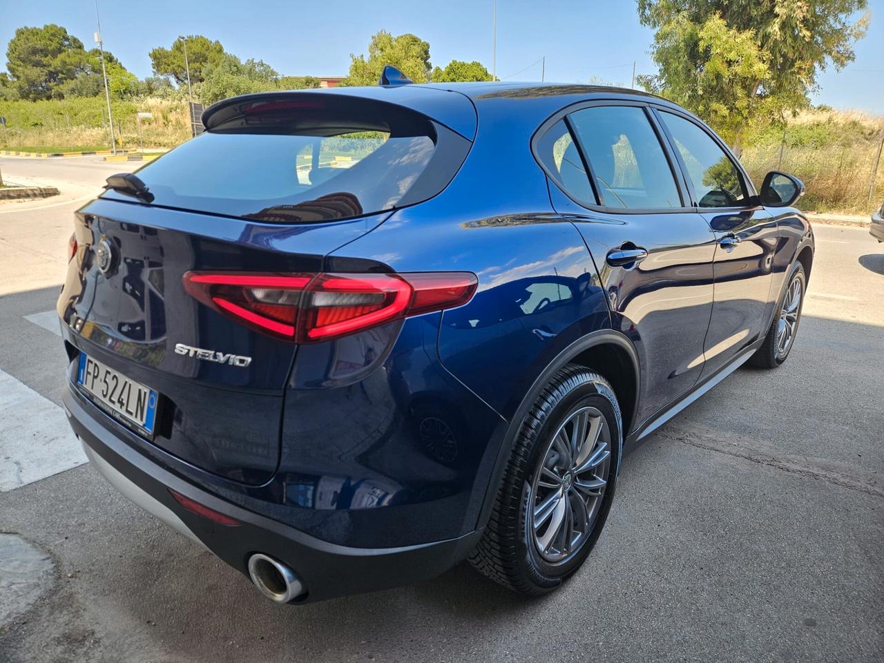 Alfa Romeo Stelvio 2.2 Q4 210cv diesel FULL