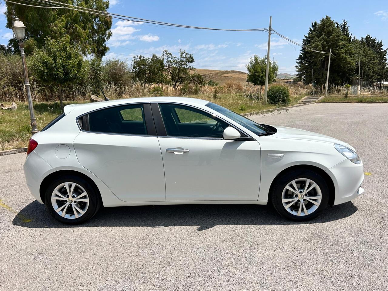 Alfa Romeo Giulietta 1.6 JTDm-2 105 CV Progression