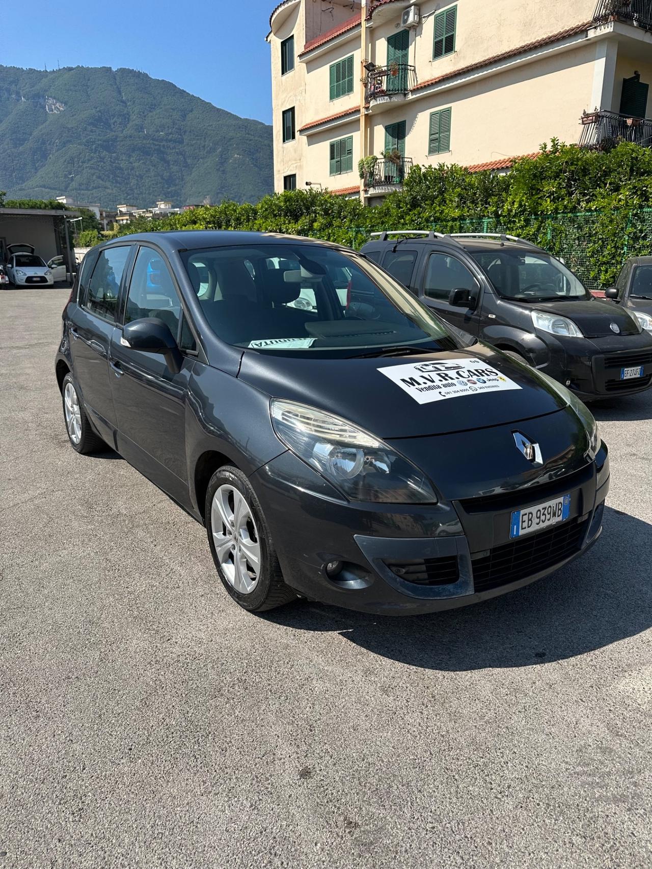 Renault Scenic Scénic X-Mod 1.5 dCi 110CV Luxe