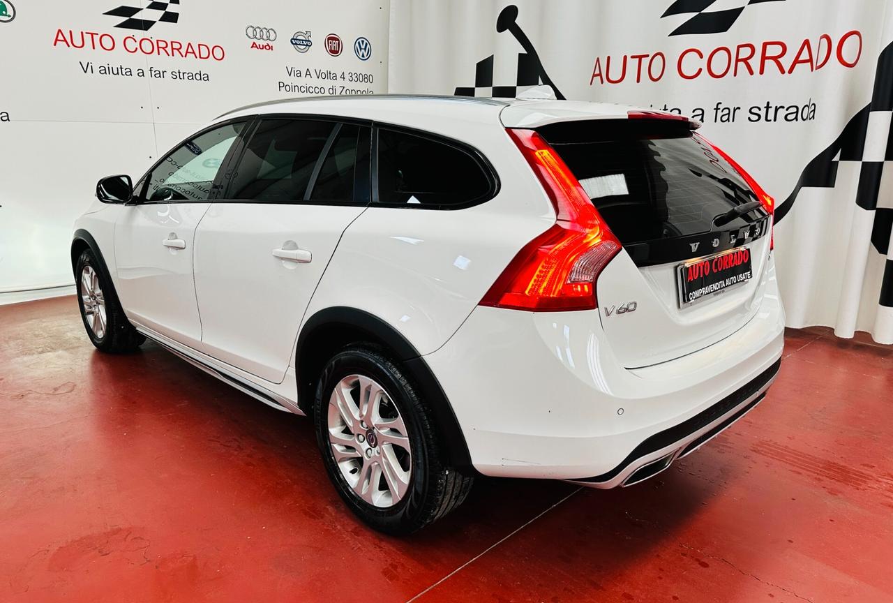 Volvo V60 Cross Country D3 Geartronic Pro MY18