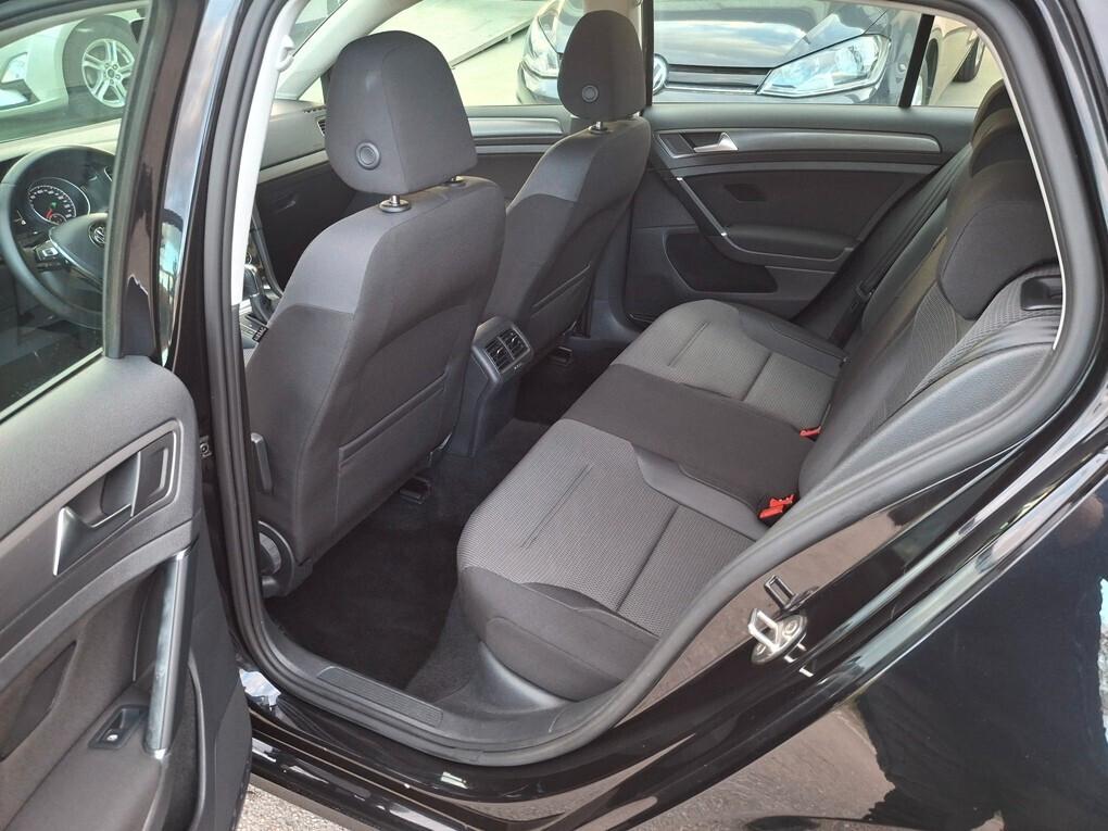 Volkswagen Golf 1.6 TDI 115cv DSG - 2018