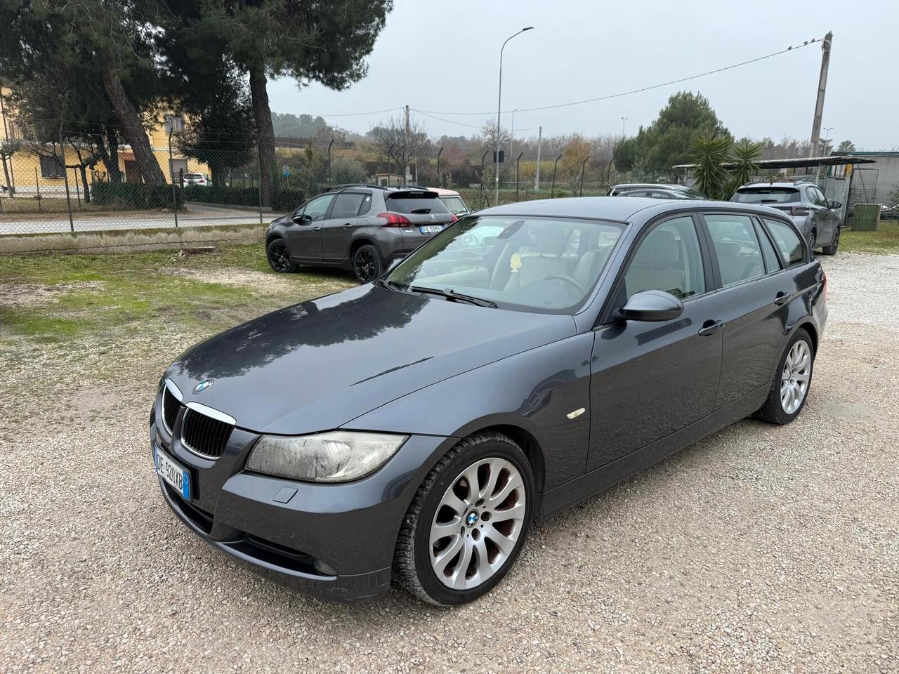 Bmw 320 320d cat Touring Attiva