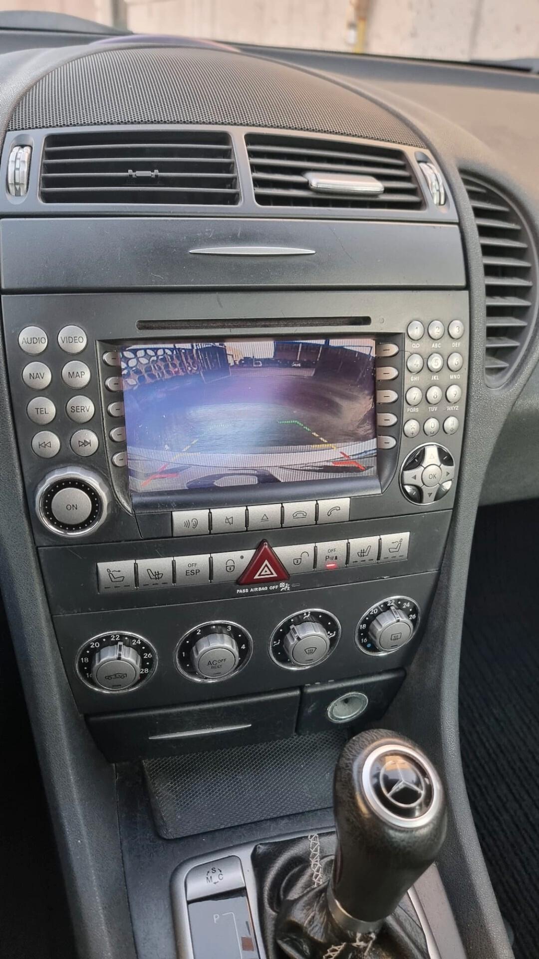 Mercedes-benz SLK 200