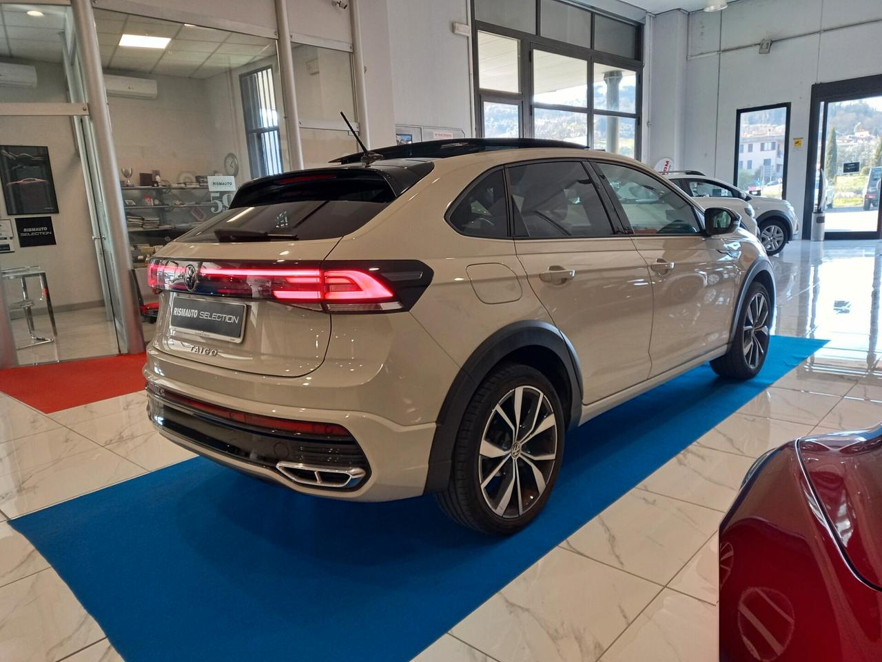 Volkswagen Taigo 1.0 TSI 110 CV DSG R-Line