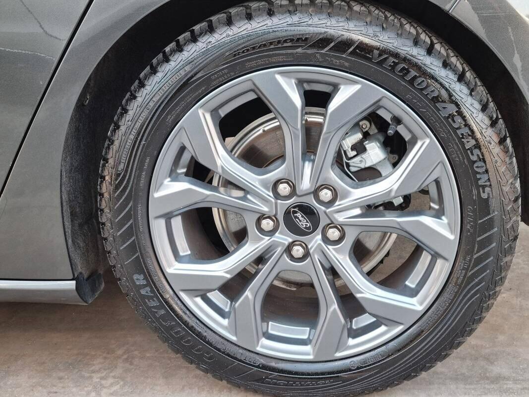 Ford Focus 1.5 EcoBlue 115 CV automatico 5p. ST-Line