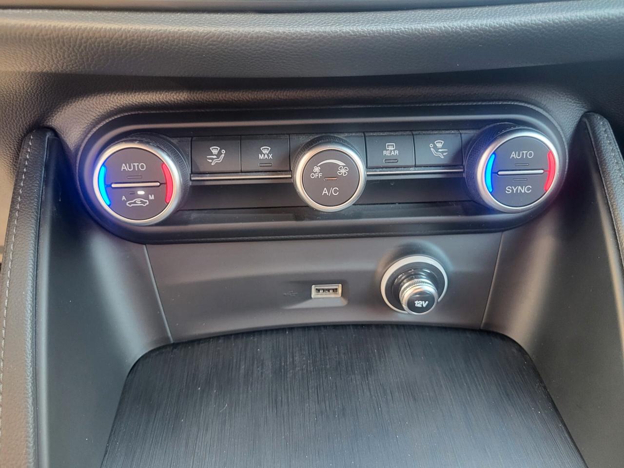Alfa Romeo Stelvio 2.2 Turbodiesel 190 CV AT8 Q4 Super