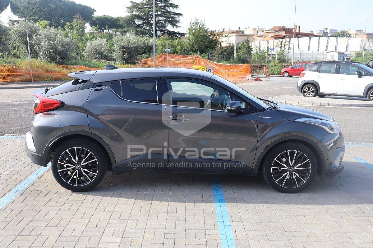 TOYOTA C-HR 1.8 Hybrid E-CVT Lounge