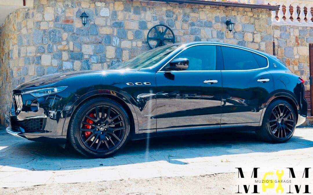 Maserati Levante V6 430 CV S AWD Granlusso