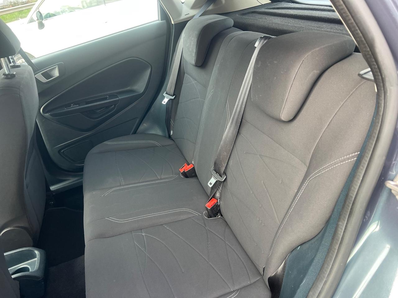 Ford Fiesta 1.2 Benz - Garanzia 12 mesi