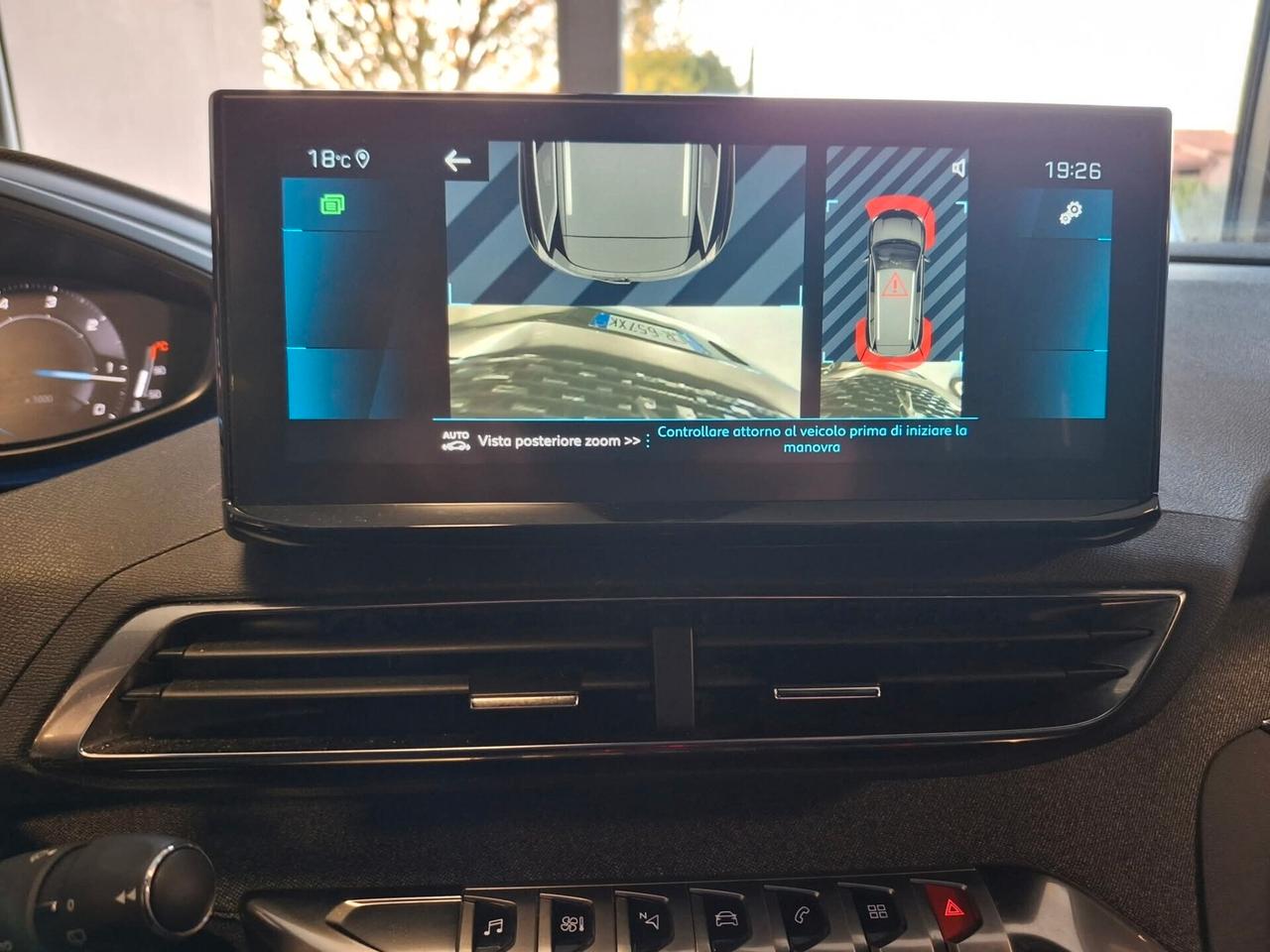 Peugeot 5008 BlueHDi 130 allure pack Telecamere 360°