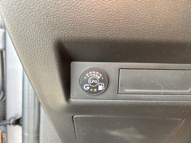 Renault Captur II 2019 1.0 tce Intens Gpl 100cv my21