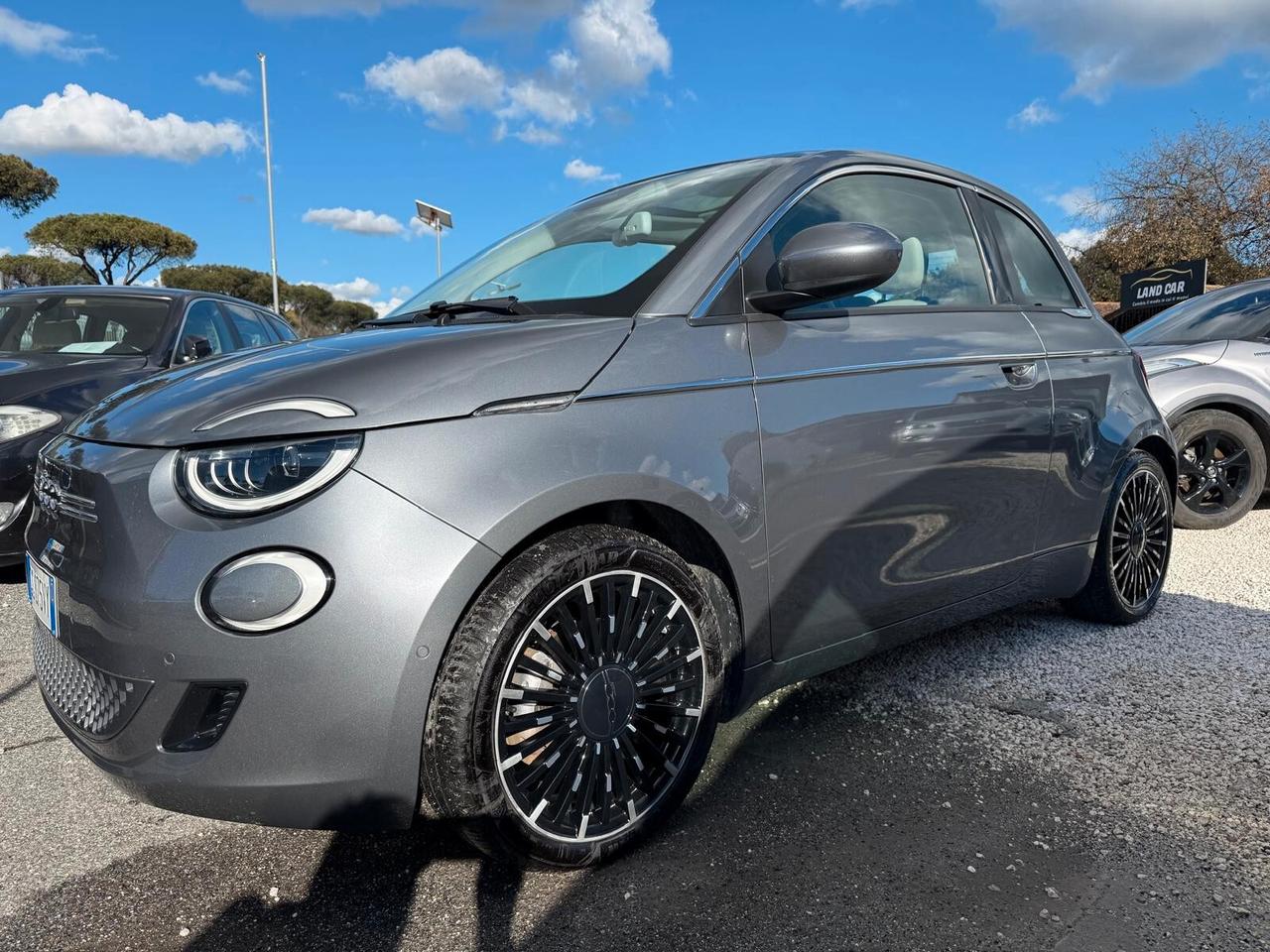 Fiat 500 500e 3+1 42 kWh La Prima