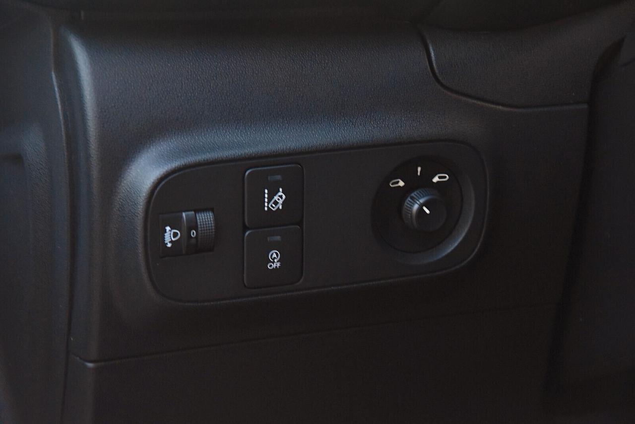 Citroen C3 BlueHDi 100 S&S Feel N1