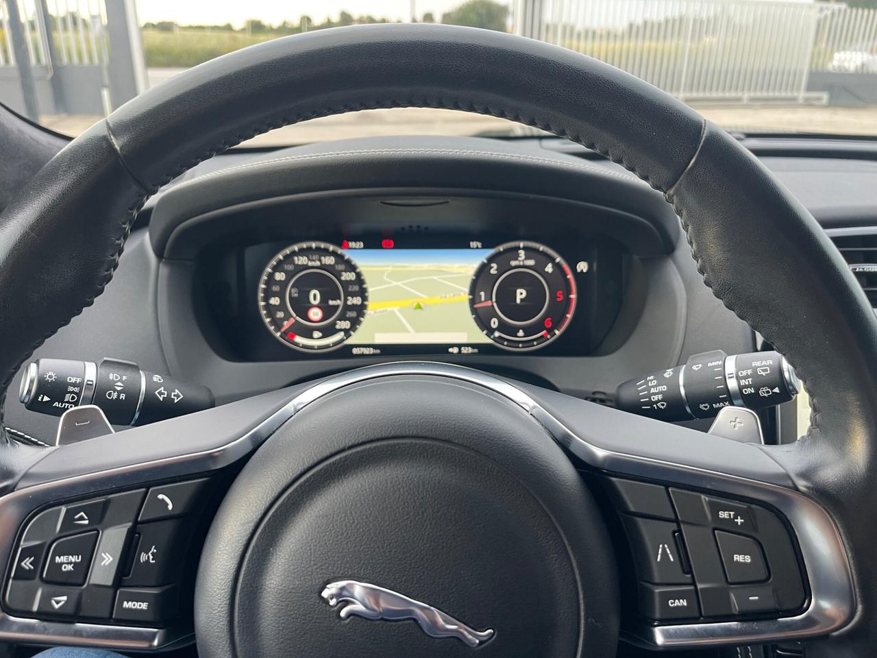 JAGUAR F- PACE 2.0 D 180CV AWD R-SPORT 58000KMM