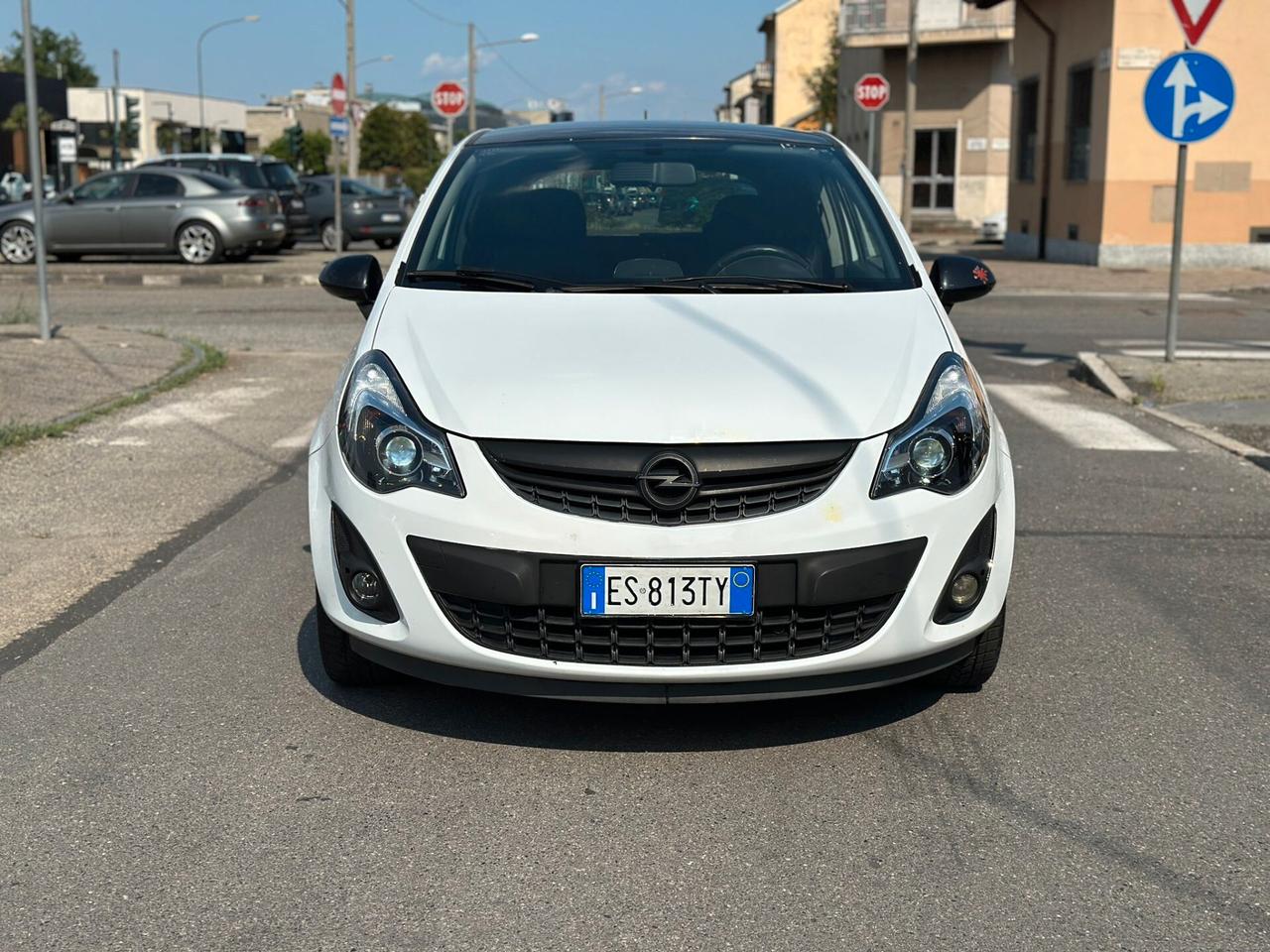 Opel Corsa 1.2 85CV 3 porte GPL-TECH b-color