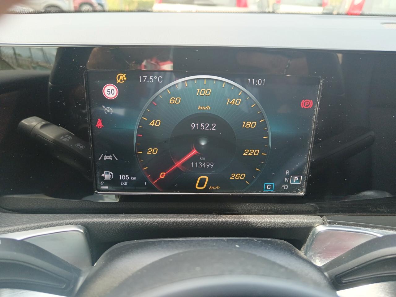 Mercedes-benz GLB 180 d Automatic Business
