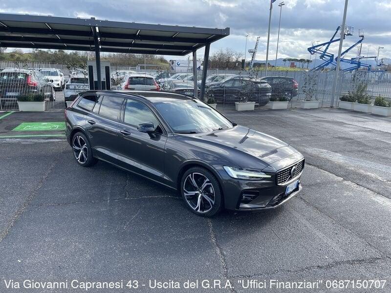 Volvo V60 B4 (d) automatico Plus Dark