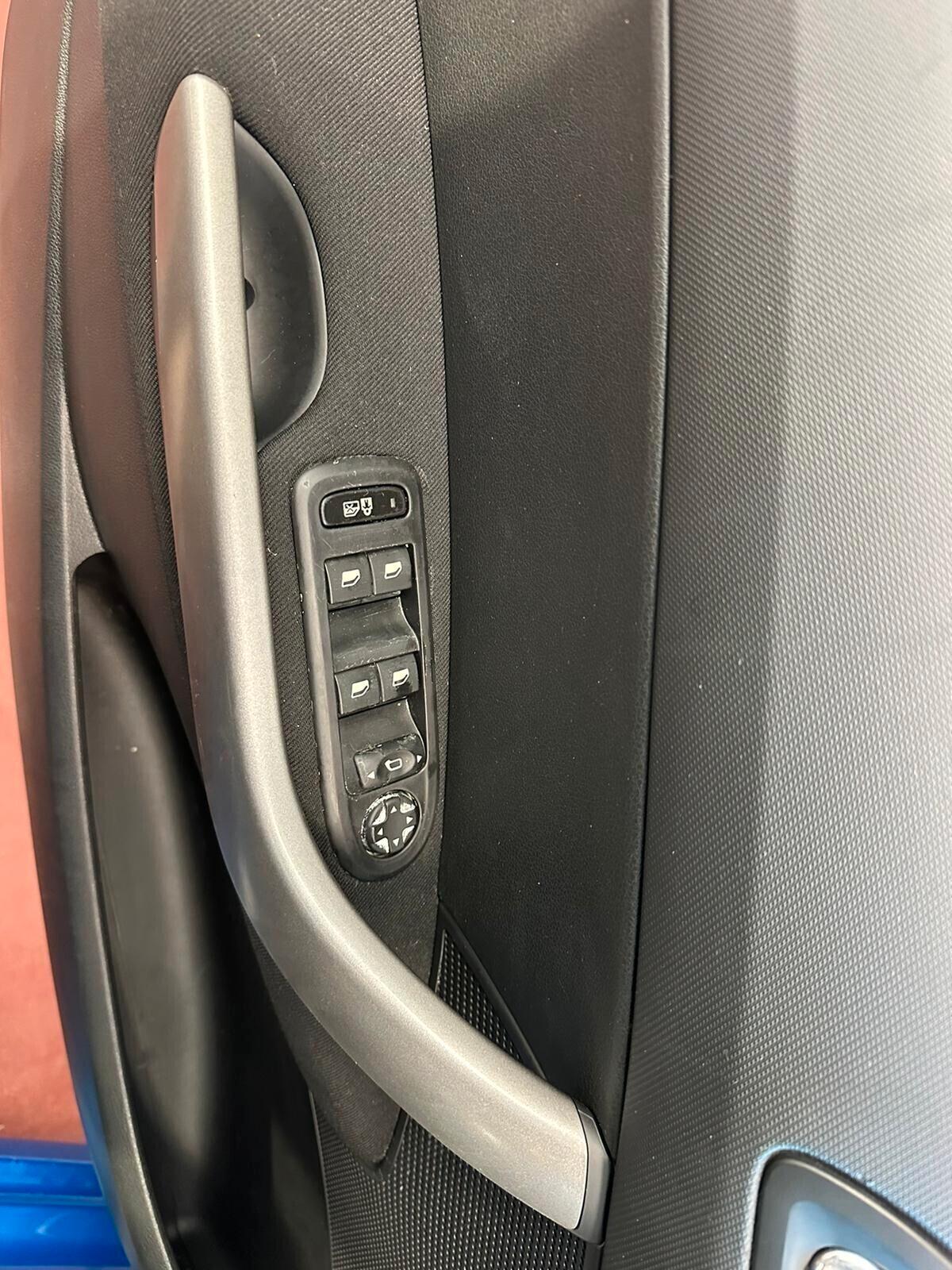 Peugeot 308 1.6 VTi 120CV 5p. Tecno