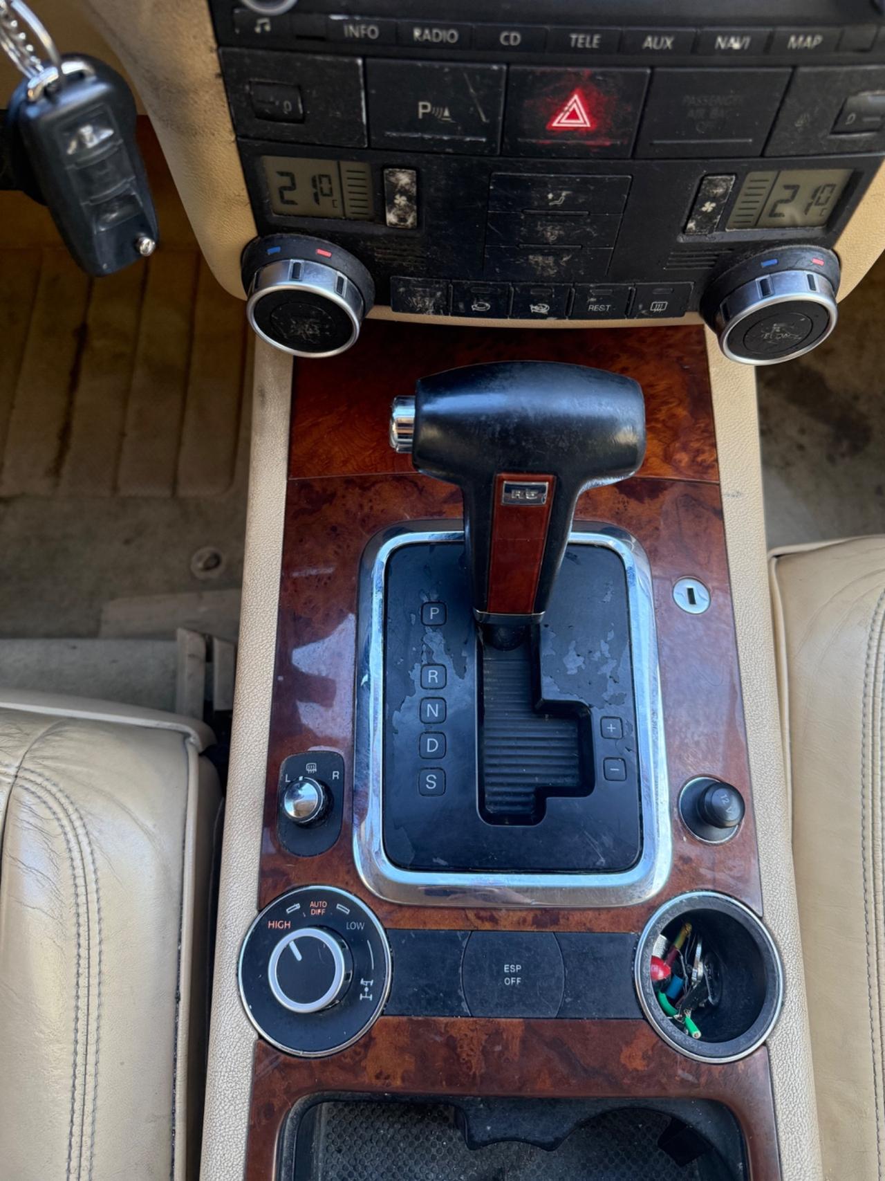 Volkswagen Touareg 2.5 R5 TDI DPF Style