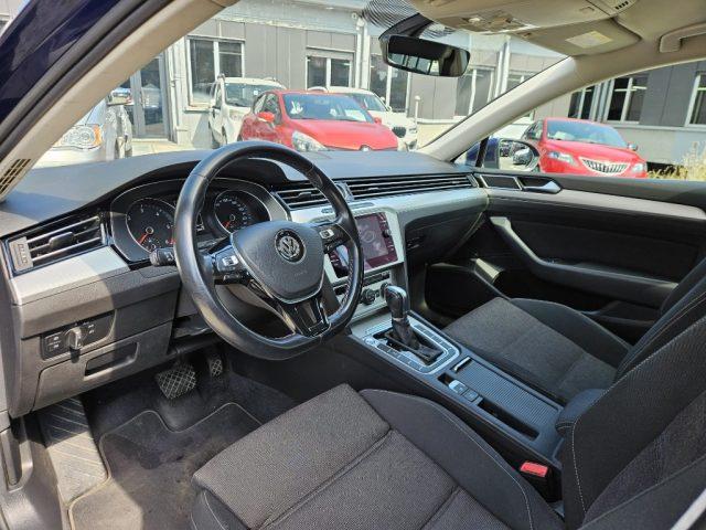 VOLKSWAGEN Passat Variant 2.0 TDI DSG BlueMotion Tech