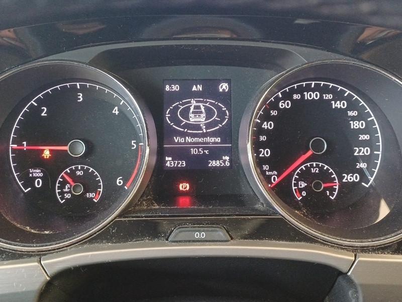 VOLKSWAGEN TOURAN 2.0 TDI 90kW Business