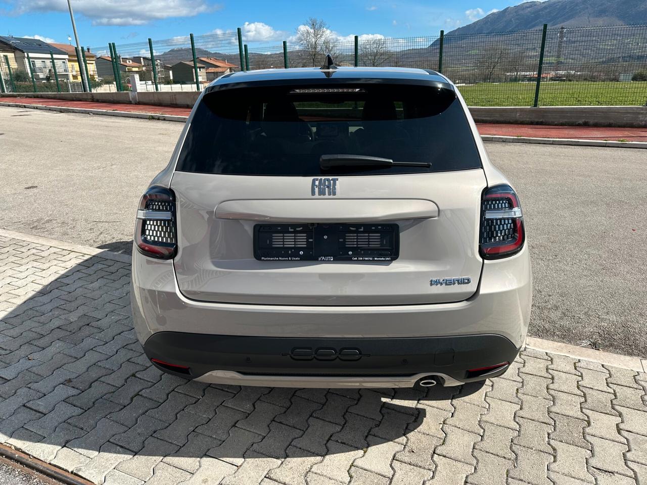 Fiat 600 Hybrid DCT MHEV La Prima