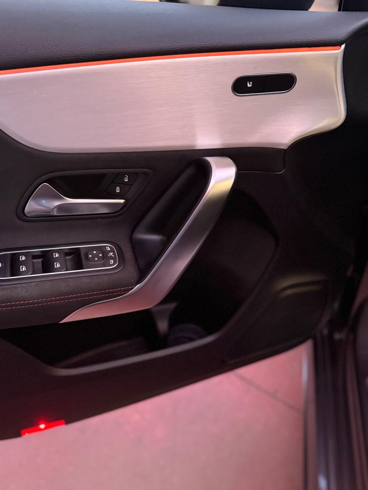 Mercedes-benz A 180 d Automatic AMG Line Premium Plus