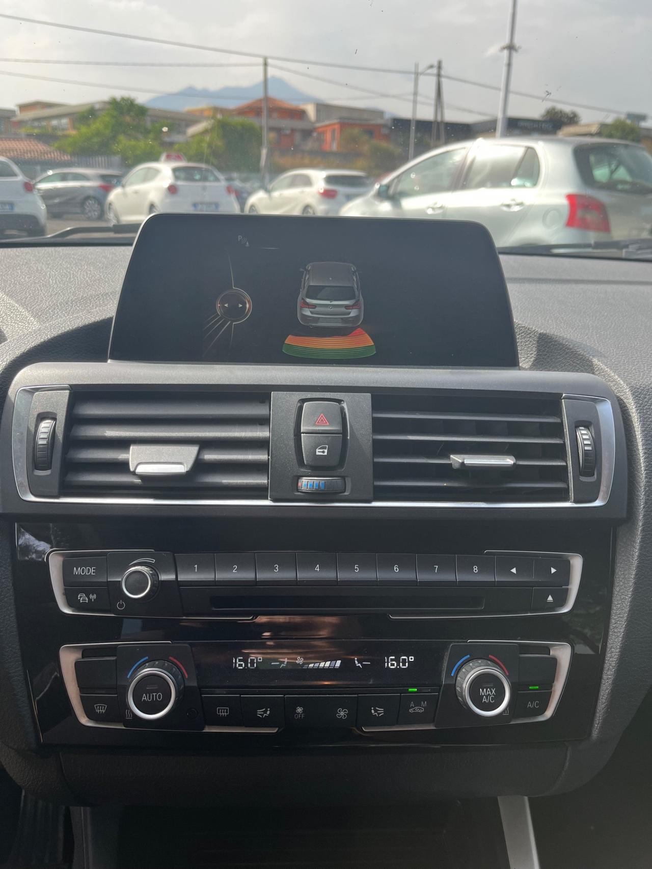 Bmw 116 116d 5p. Msport
