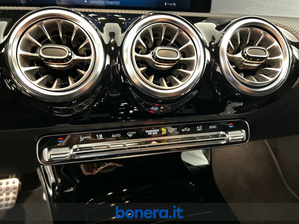 Mercedes CLA Shooting Brake 200 D Premium 8G-DCT